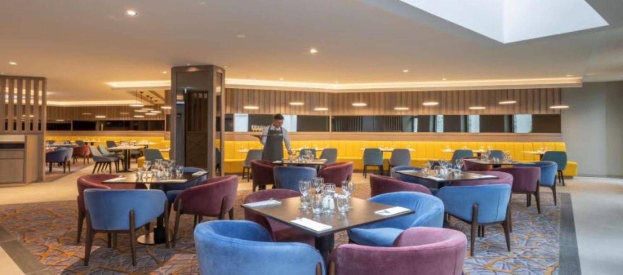 Maldron Hotel Merrion Road Dublin Buitenkant foto
