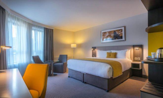 Maldron Hotel Merrion Road Dublin Buitenkant foto