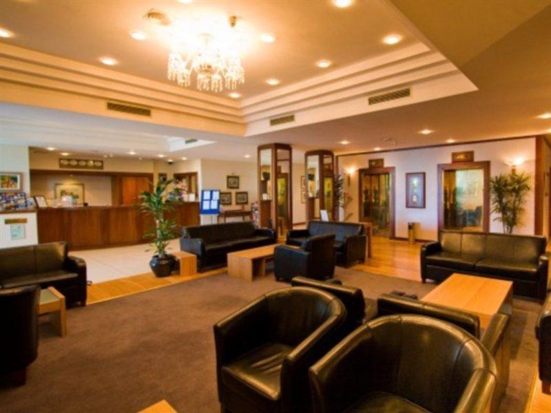 Maldron Hotel Merrion Road Dublin Buitenkant foto