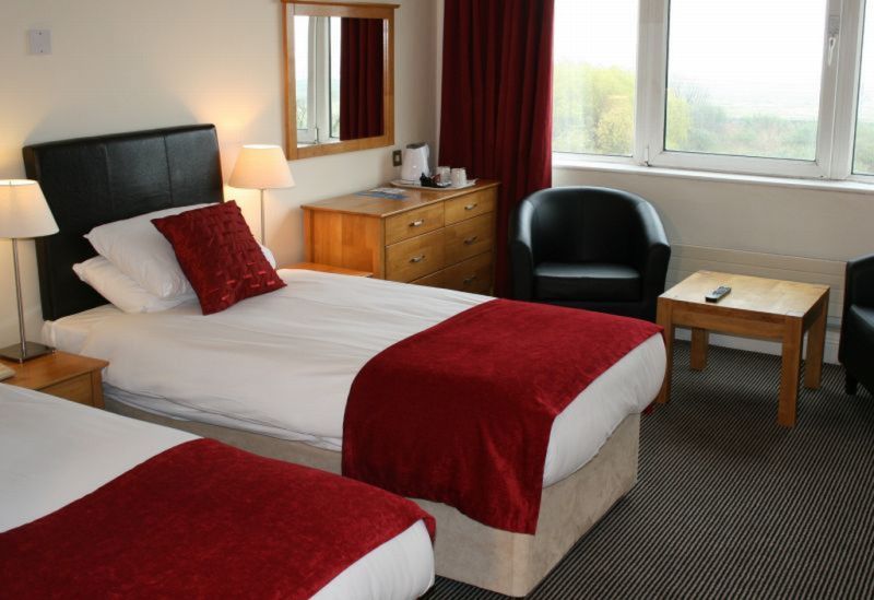 Maldron Hotel Merrion Road Dublin Buitenkant foto