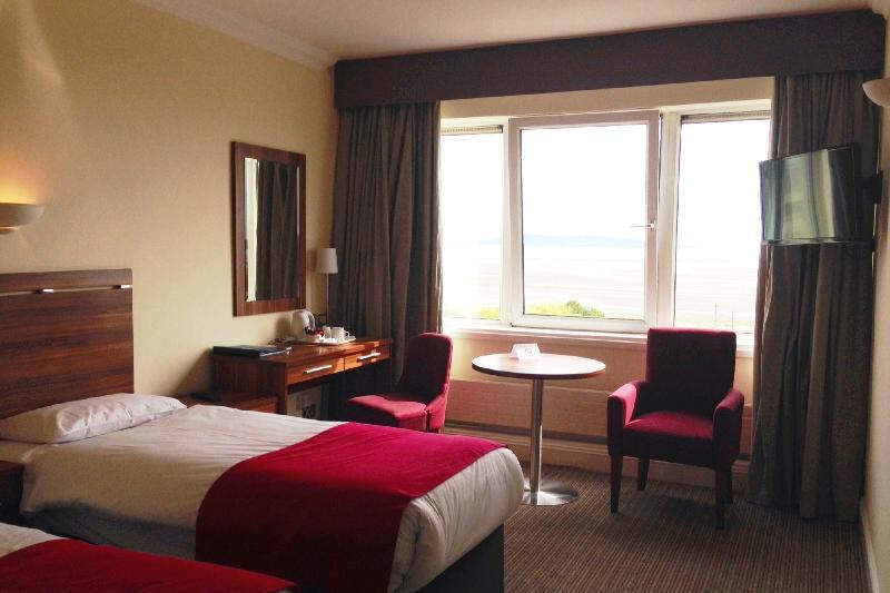 Maldron Hotel Merrion Road Dublin Buitenkant foto